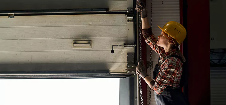 Addressing Common Garage Door Stoppage Issues in Columbus, OH